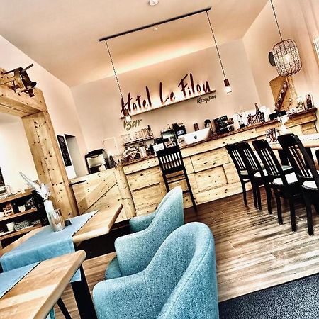 Hotel Le Filou Хилле Экстерьер фото