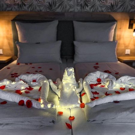 Hotel Le Filou Хилле Экстерьер фото