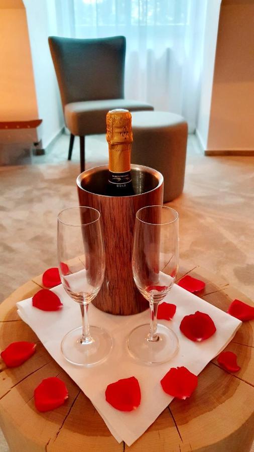 Hotel Le Filou Хилле Экстерьер фото